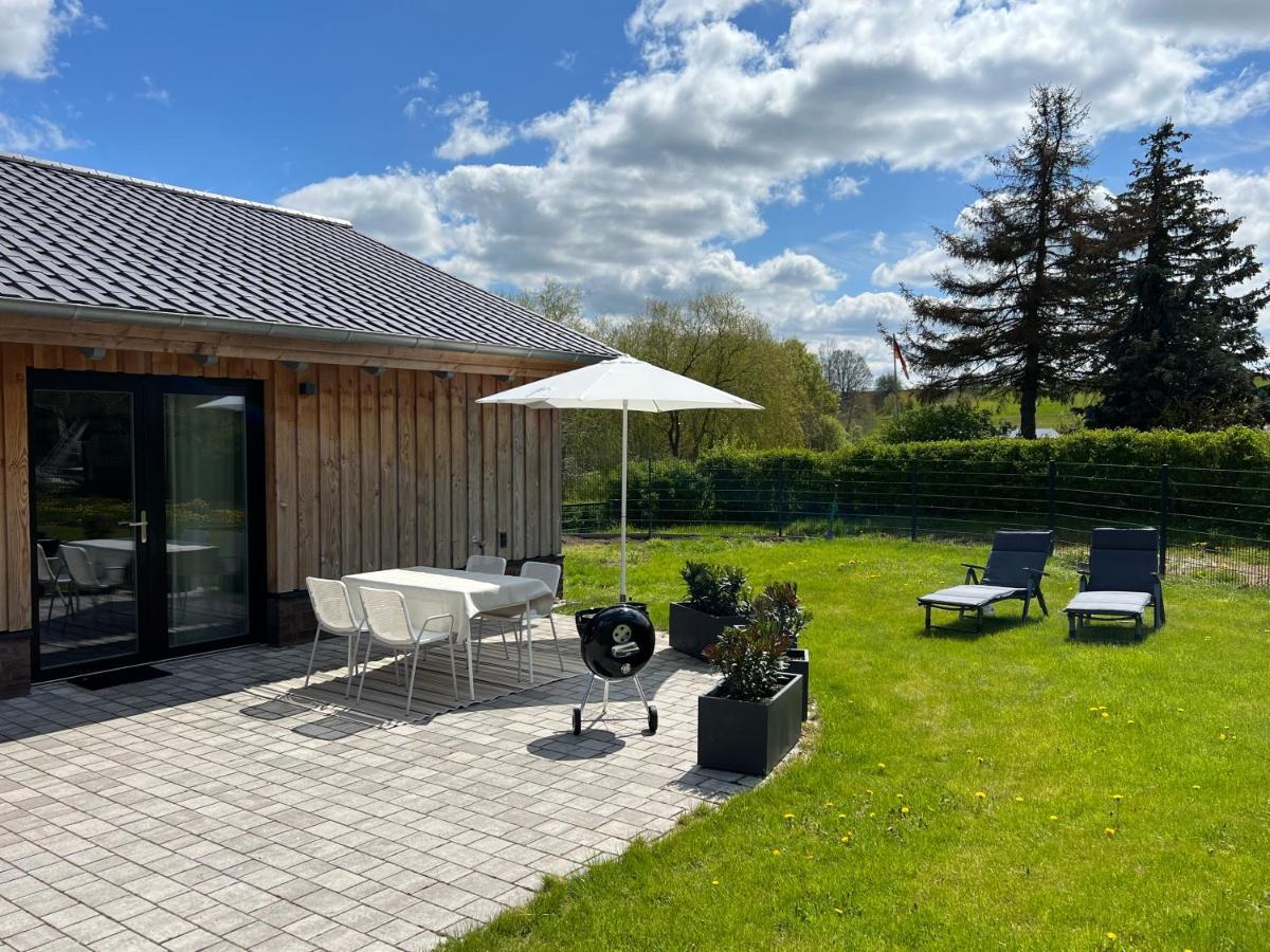 Ferienhaus Auszeit Mit Sauna Schwarz Dış mekan fotoğraf