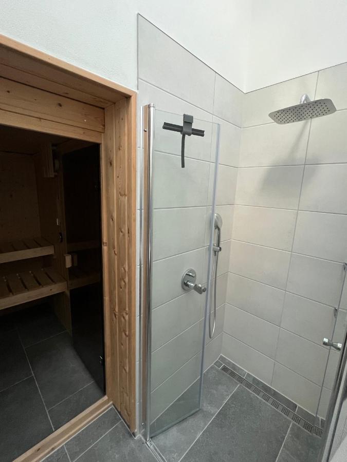 Ferienhaus Auszeit Mit Sauna Schwarz Dış mekan fotoğraf